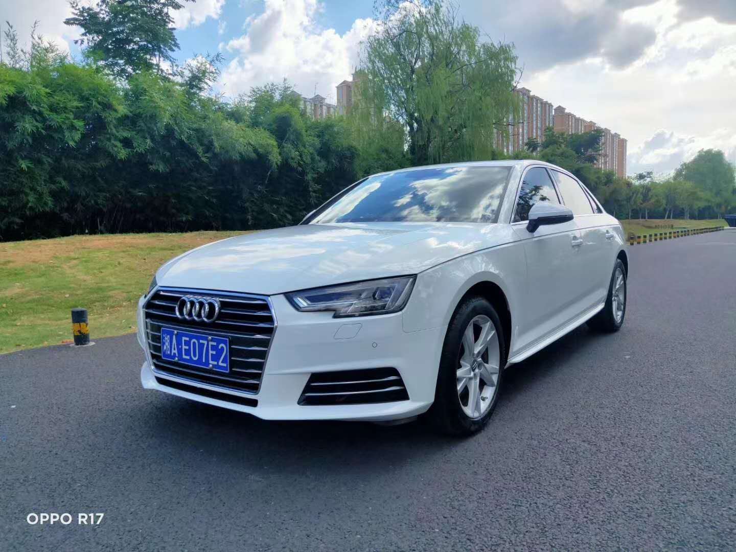 長(zhǎng)沙二手車交易現(xiàn)場(chǎng)實(shí)地評(píng)估